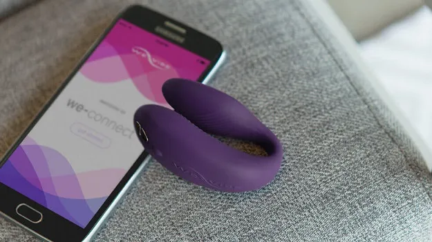 toy with smartphone app