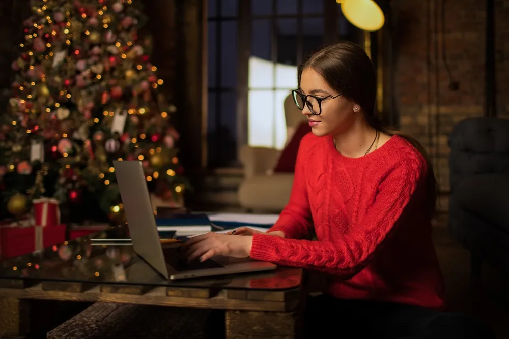 holidays long distance couples