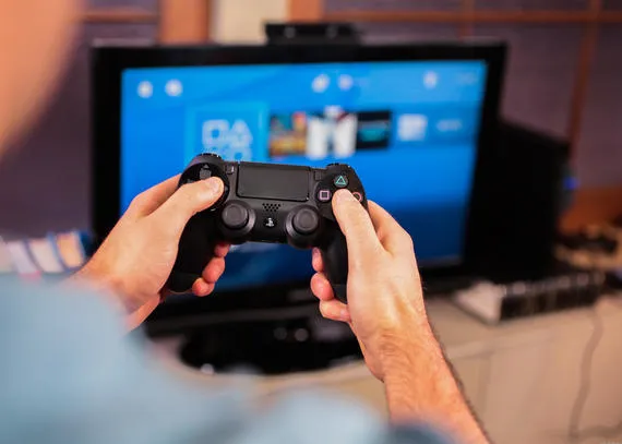 play game together longdistance friendship alive