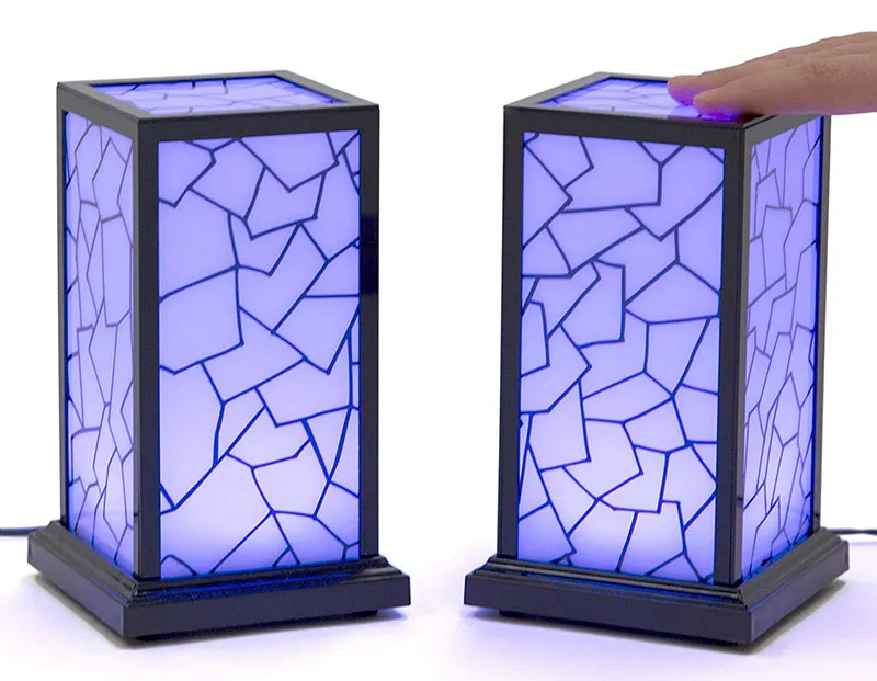 filimins classic friendship lamp view