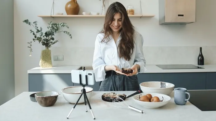 quarantine date night long distance